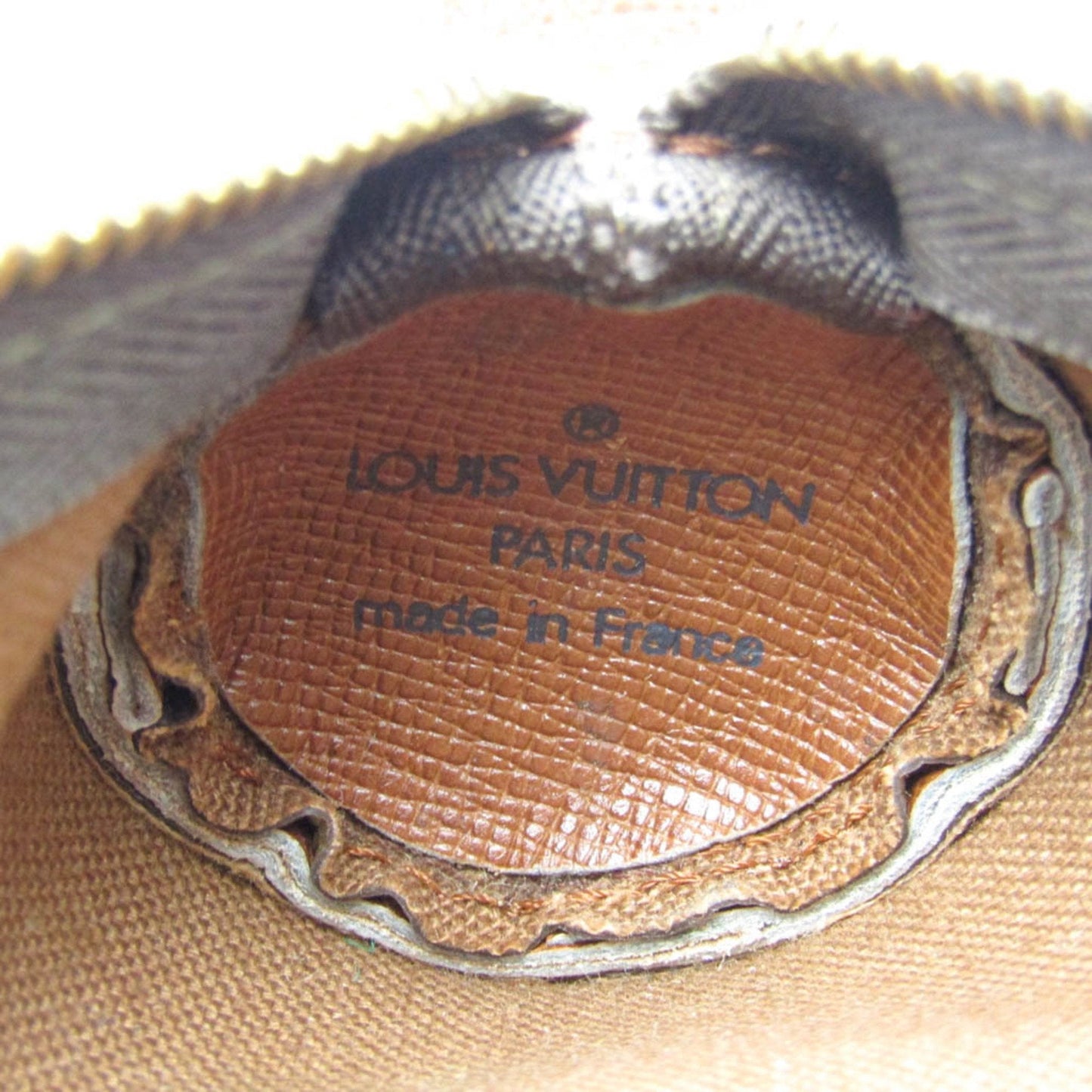LOUIS VUITTON Golf Ball Case Wallet