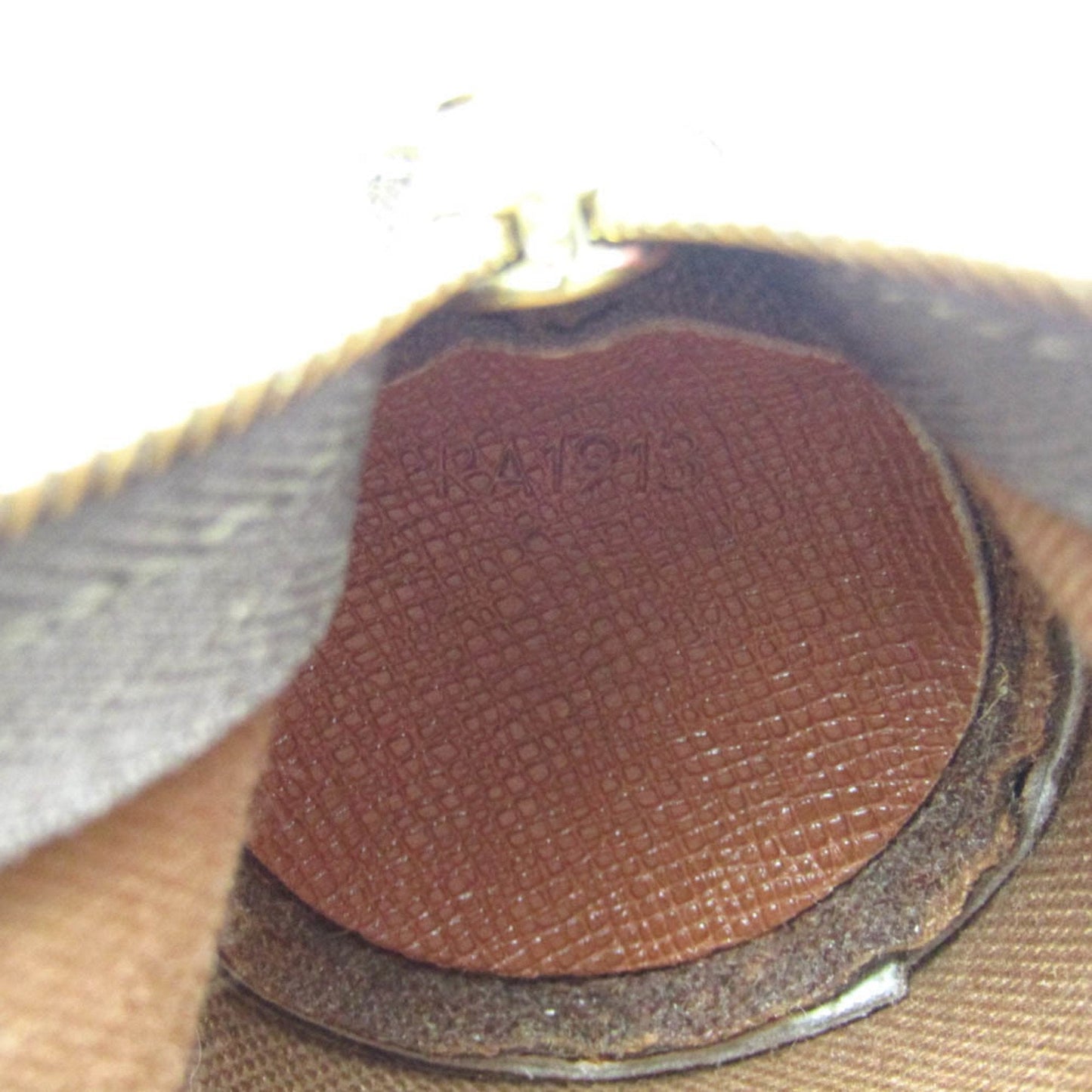 LOUIS VUITTON Golf Ball Case Wallet