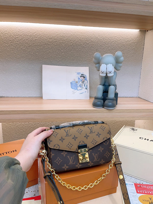 Alice bags - Louis Vuittons  - 14912