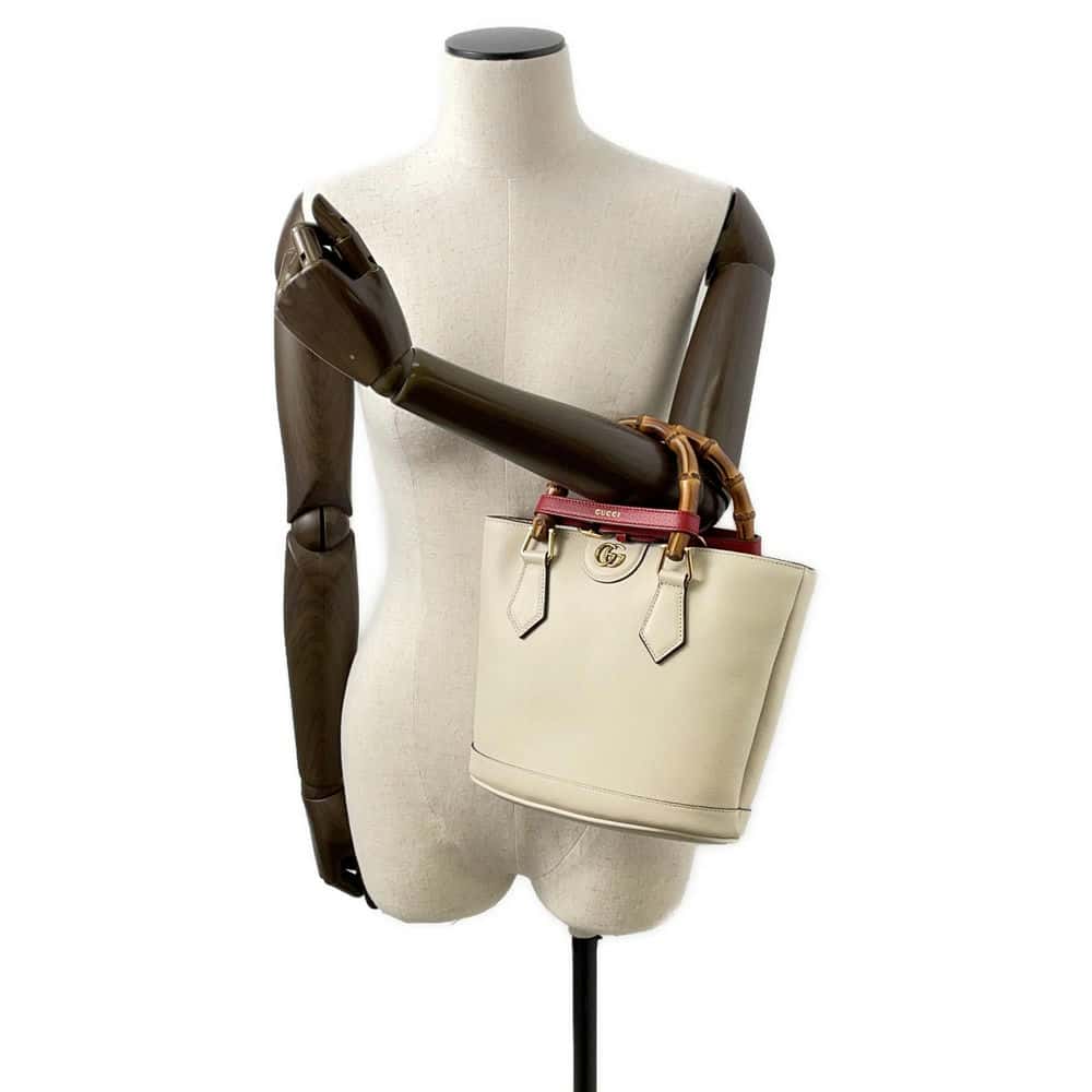 GUCCI Diana Bamboo Handbag White 750396 Leather Size Small