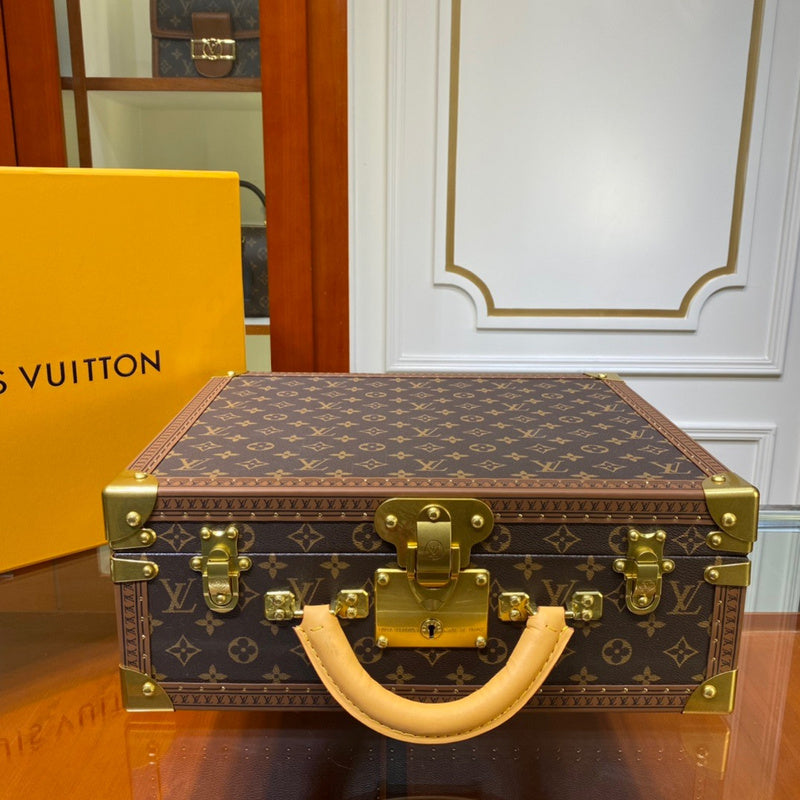 Alice bags - Louis Vuittons  - 9501