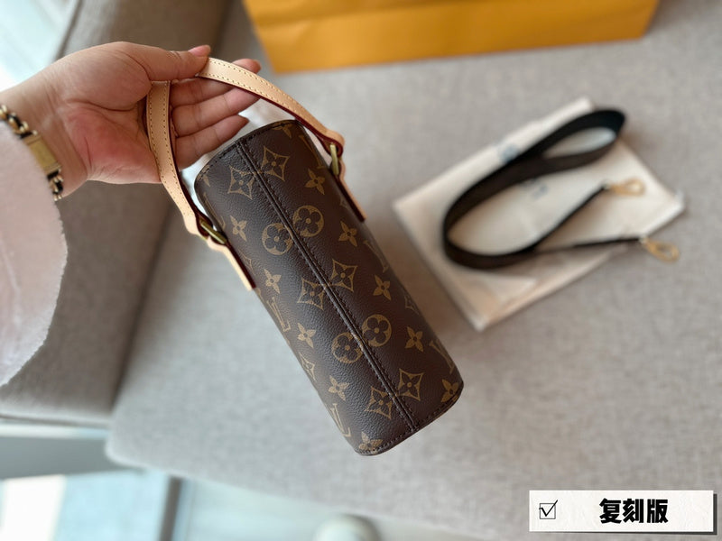 Alice bags - Louis Vuittons  - 15079