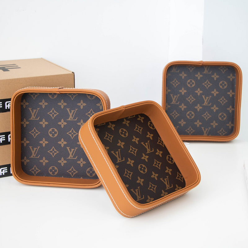 Alice Bags- Louis Vuittons  - 16091