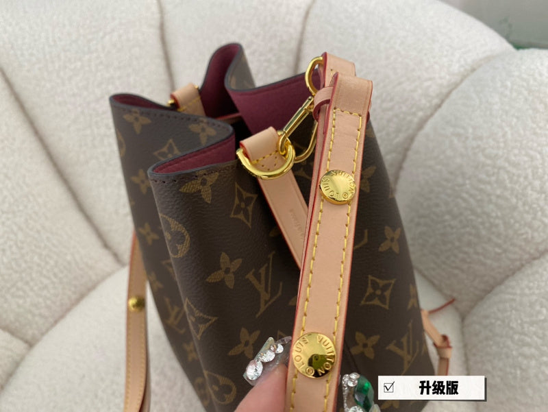 Alice bags - Louis Vuittons  - 15075