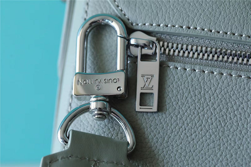 Alice bags - Louis Vuittons  - 9930