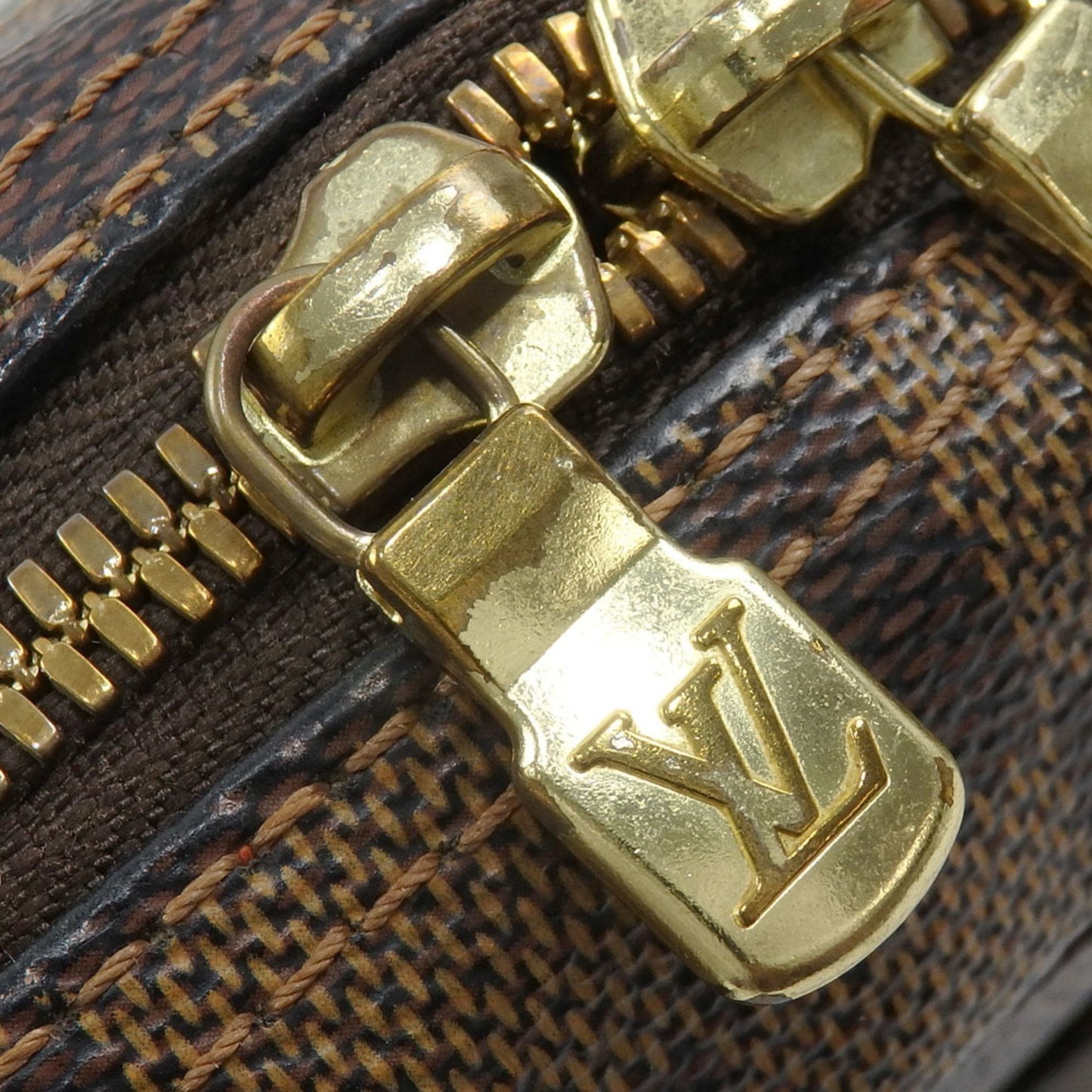 Louis Vuitton  Damier Canvas Shoulder Bag