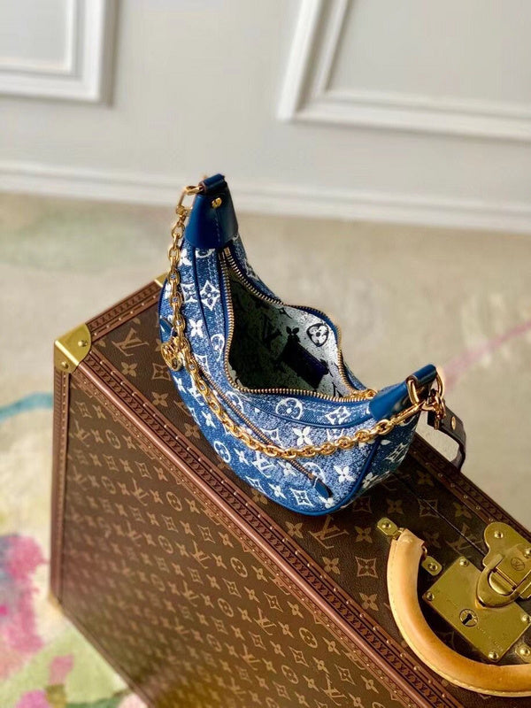 Alice Bags- Louis Vuittons  - 16610