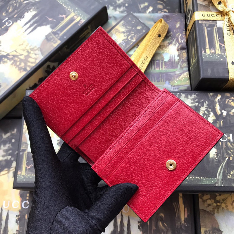 Gucci   Luxury Bags  867
