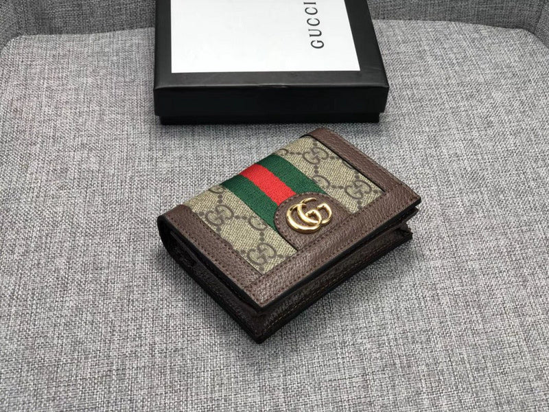 Gucci   Luxury Bags  866