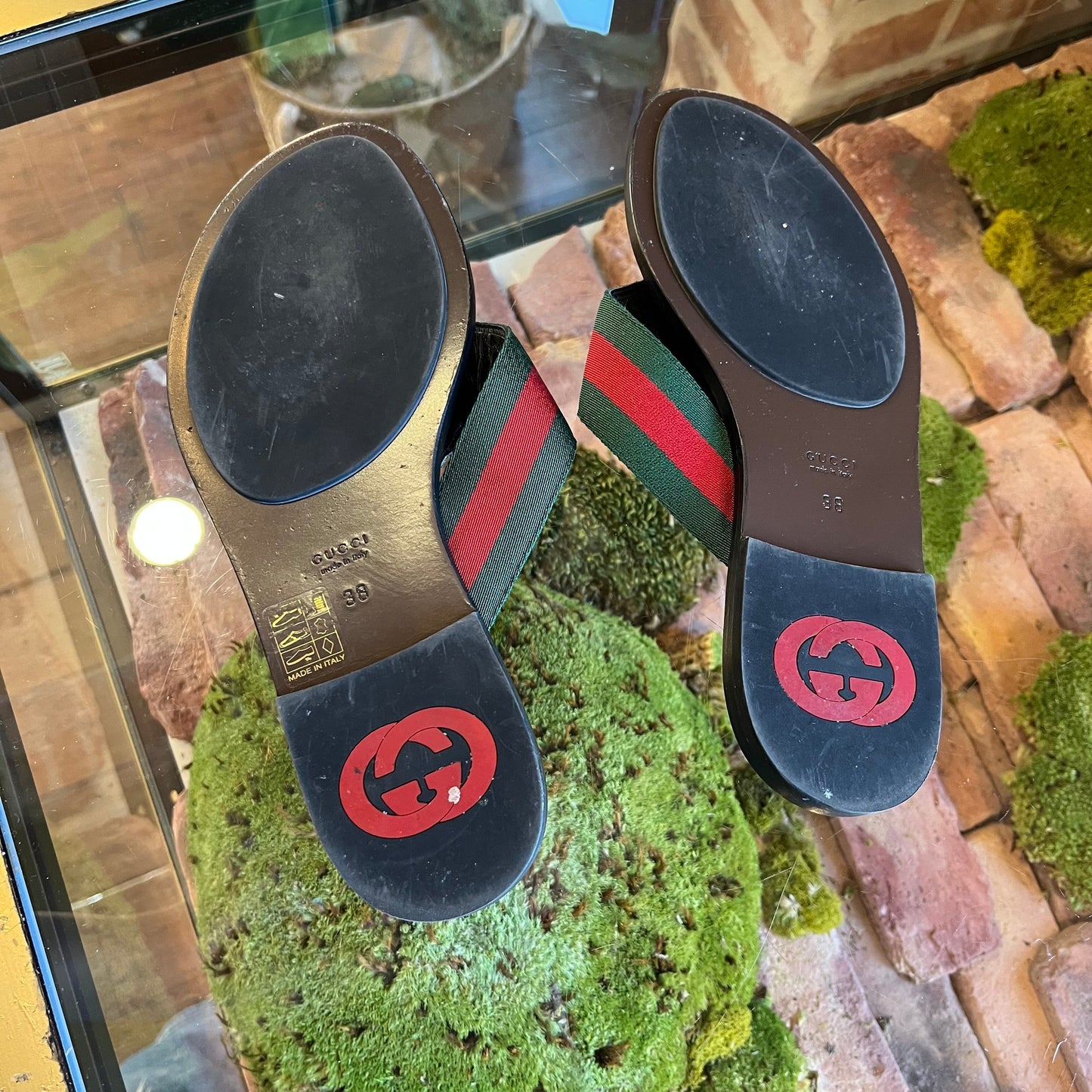 GUCCI Kika Web Thong Sandals 38