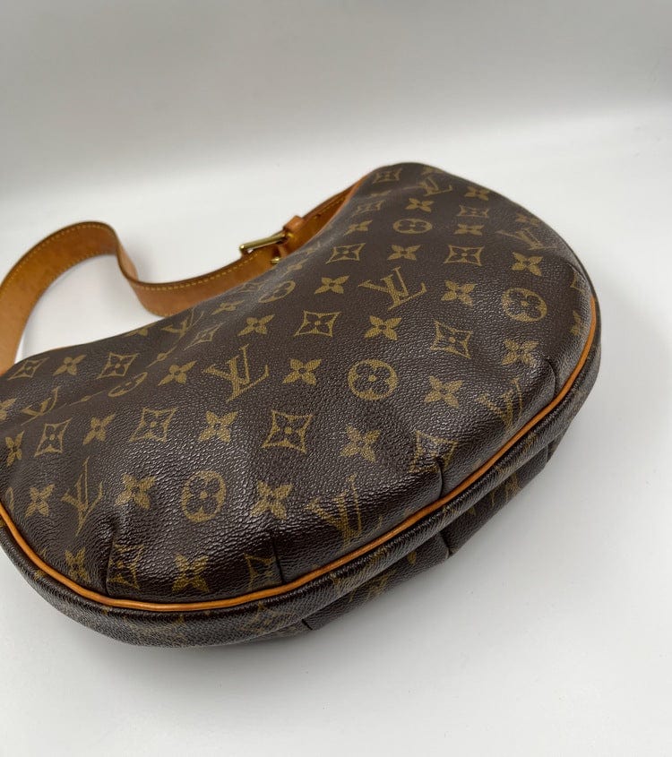 Louis Vuitton Croissant MM