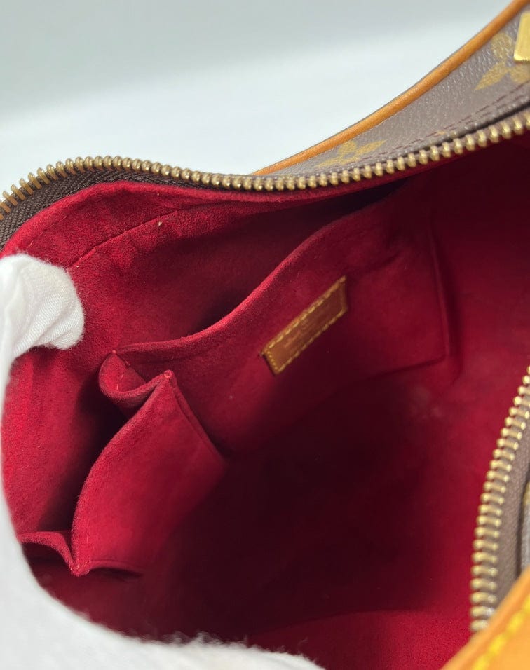 Louis Vuitton Croissant MM