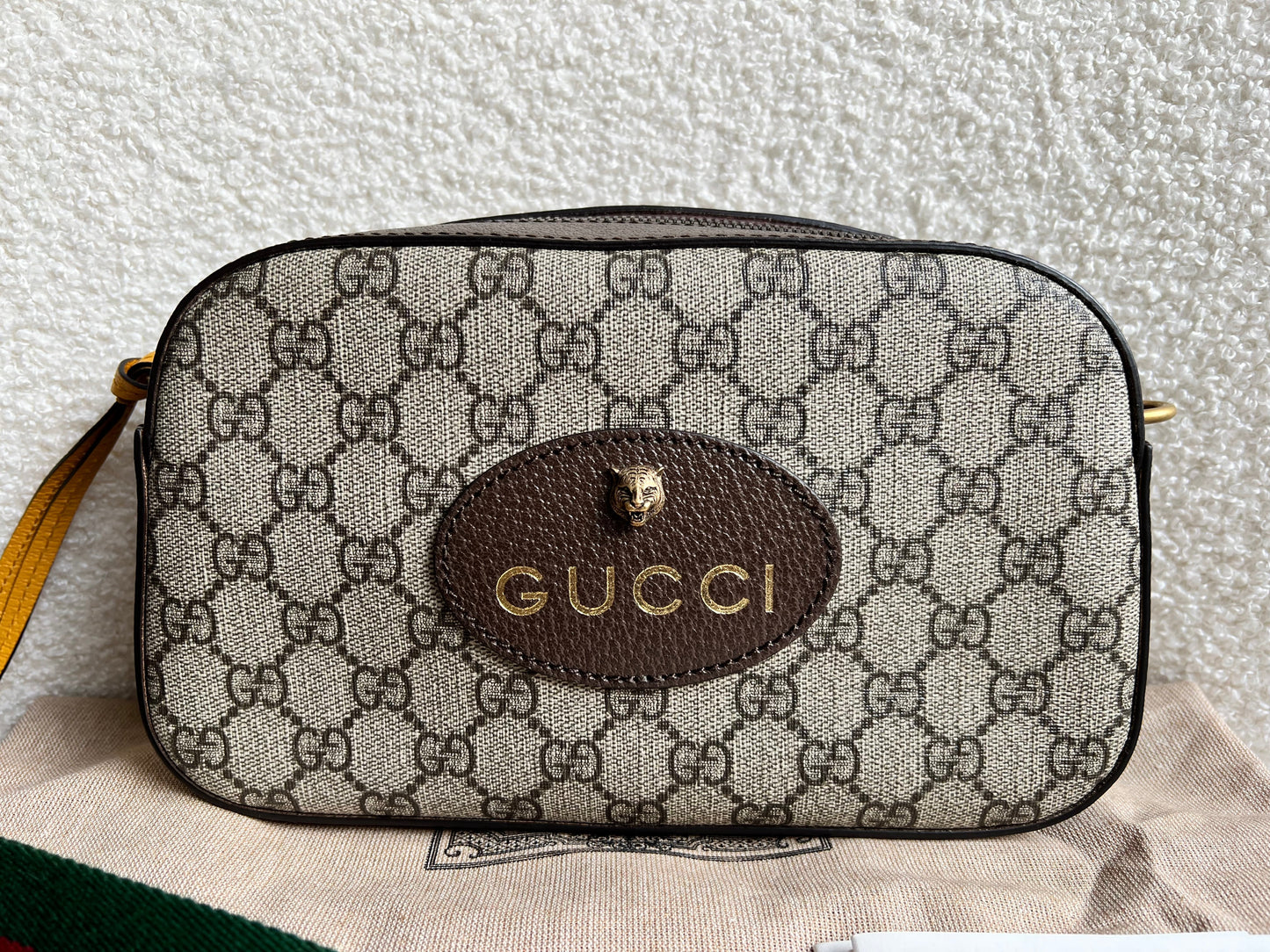 Gucci Neo Vintage GG Supreme Messenger Bag (RRP £1310)
