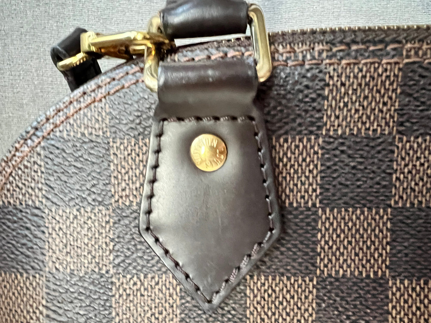 Louis Vuitton Alma BB Damier Ebene