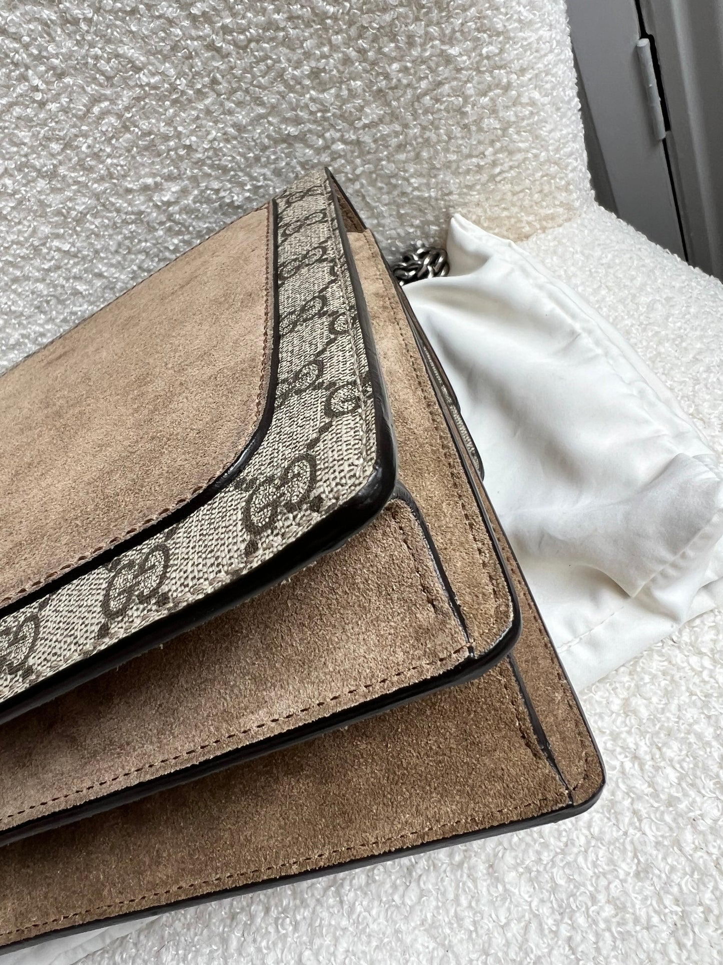 Gucci Dionysus GG Supreme Medium Shoulder Bag (RRP £2,450)