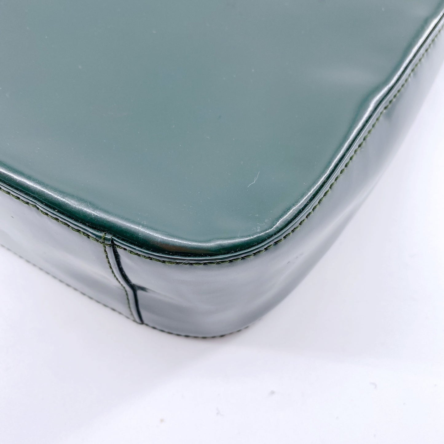 Gucci patent leather handbag TWS