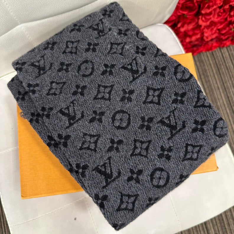 Louis Vuitton Black And Grey Monogram Wool Scarf