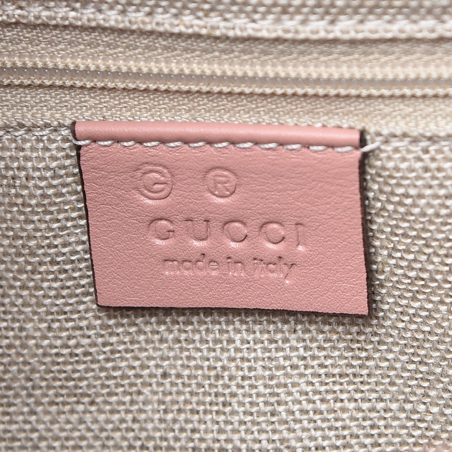 Gucci Soft Microguccissima Medium Tote in Soft Pink