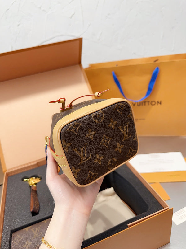 Alice bags - Louis Vuittons  - 14882