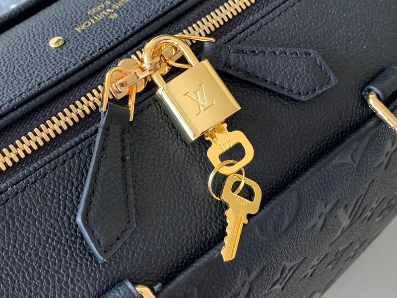 Alice bags - Louis Vuittons  - 15215