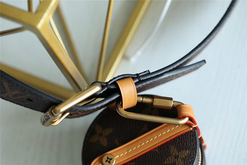 Alice bags - Louis Vuittons  - 9200