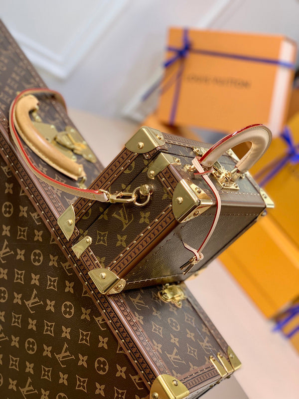 Alice bags- Louis Vuittons  - 16701