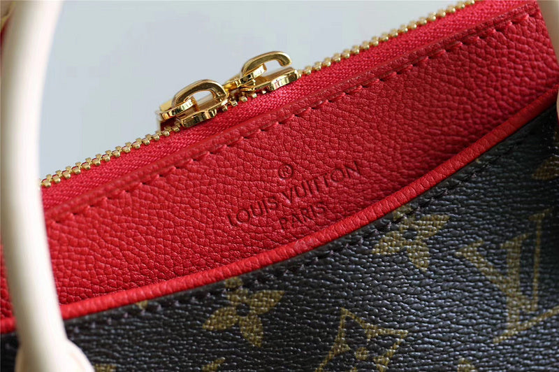 Alice bags - Louis Vuittons  - 7843
