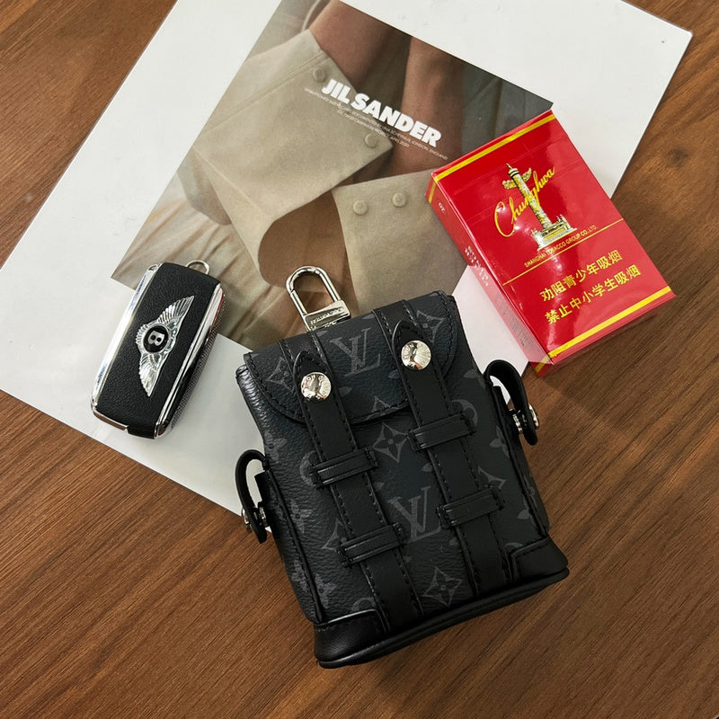 Alice Bags- Louis Vuittons  - 15860