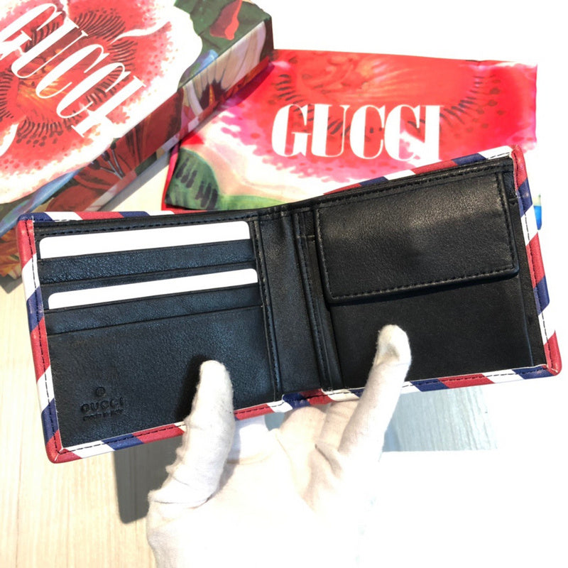 Gucci   Luxury Bags  874