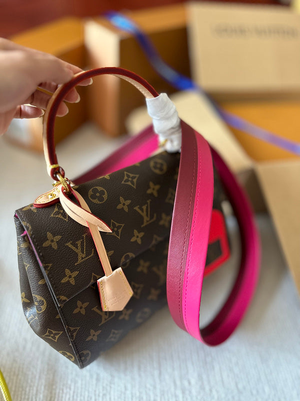 Alice bags - Louis Vuittons  - 14855