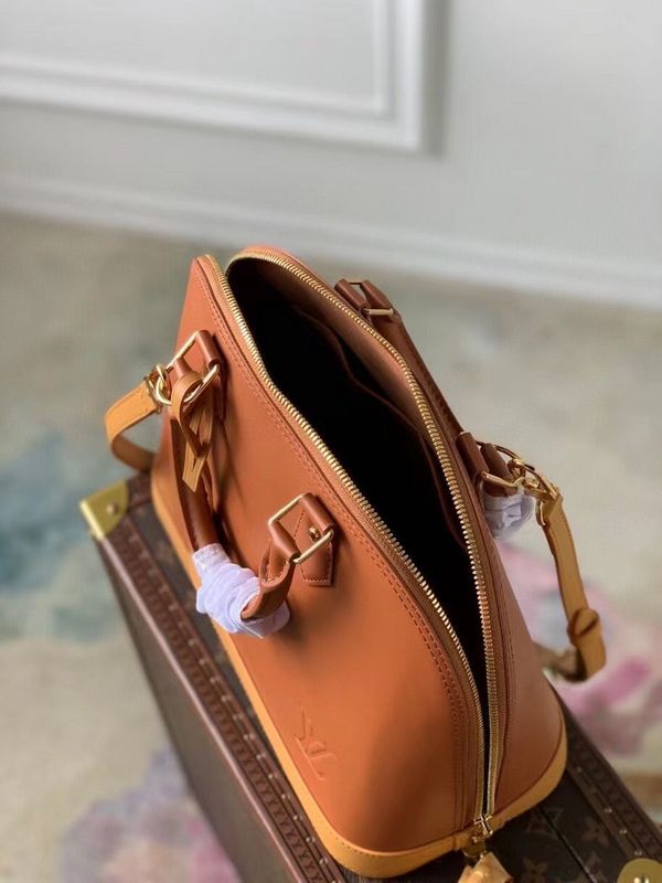 Alice Bags- Louis Vuittons  - 16319