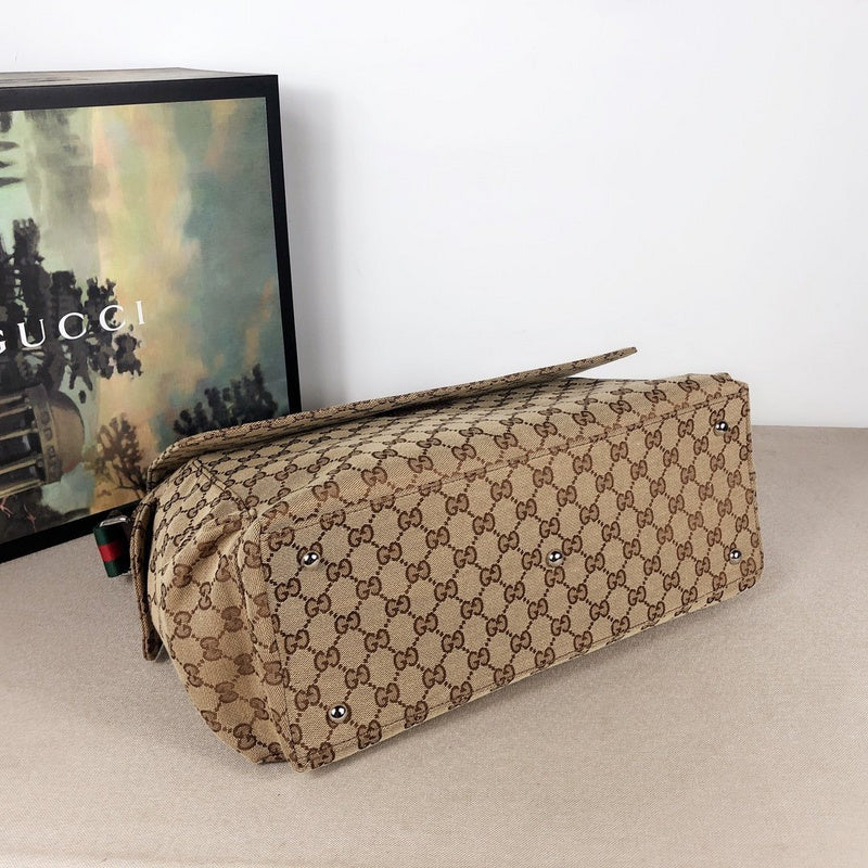 Gucci Bags - The Tote   915