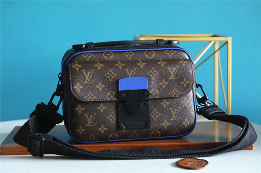 Alice bags - Louis Vuittons  - 10092
