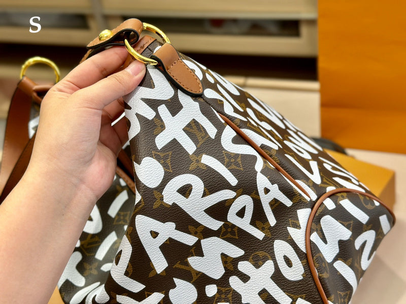 Alice bags - Louis Vuittons  - 15055