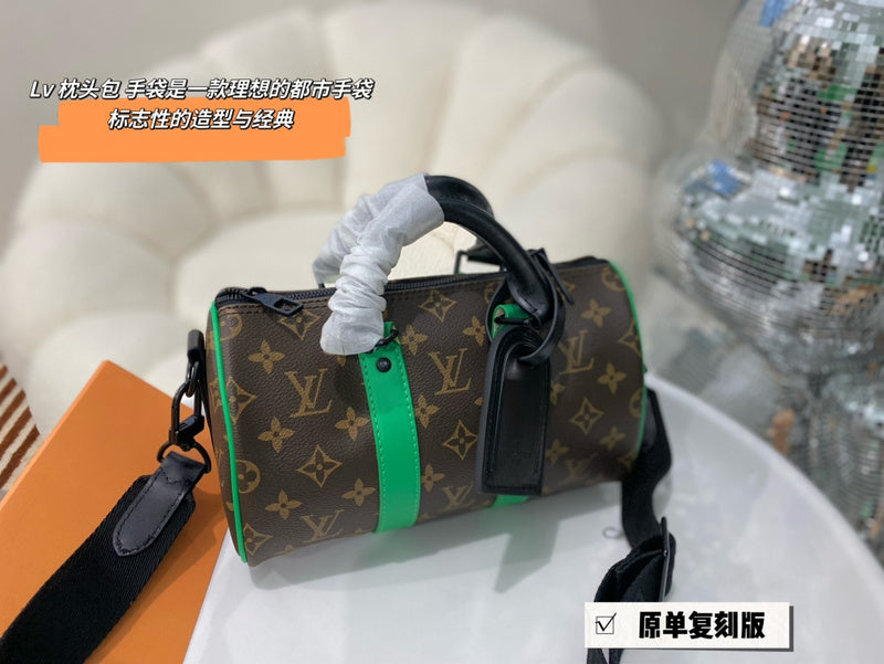 Alice bags - Louis Vuittons  - 15058
