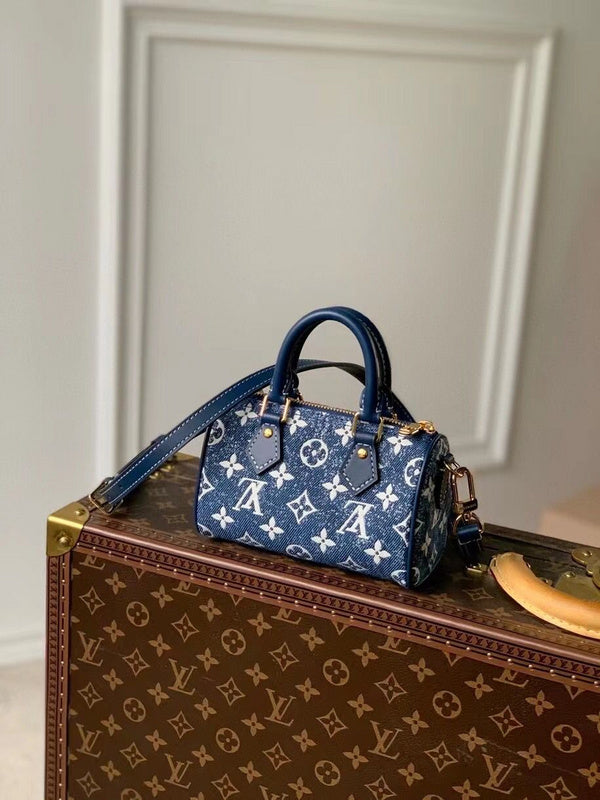 Alice Bags- Louis Vuittons  - 16611