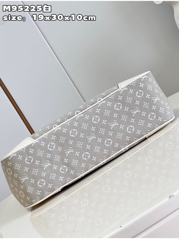 Alice bags - Louis Vuittons  - 15444