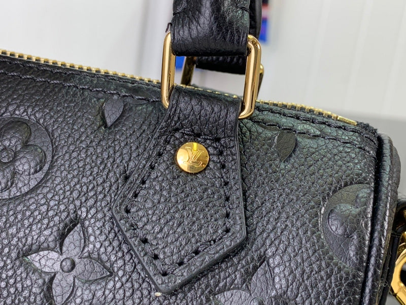 Alice bags - Louis Vuittons  - 15245