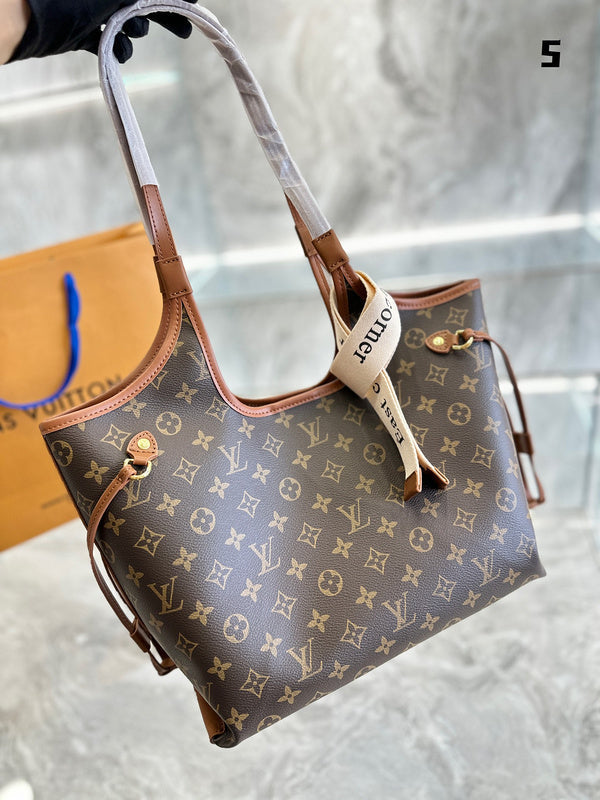 Alice bags - Louis Vuittons  - 15126