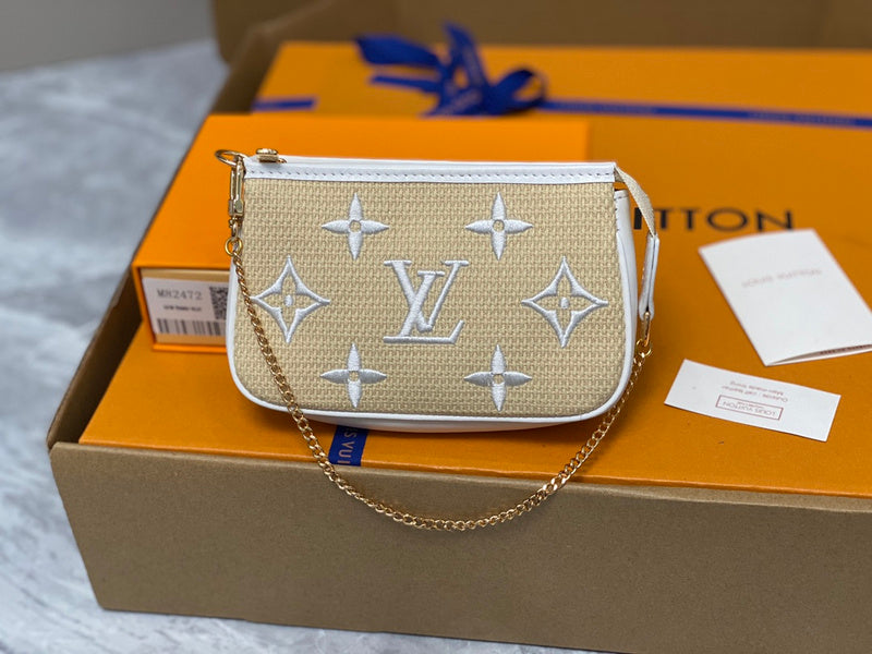 Alice bags - Louis Vuittons  - 15180