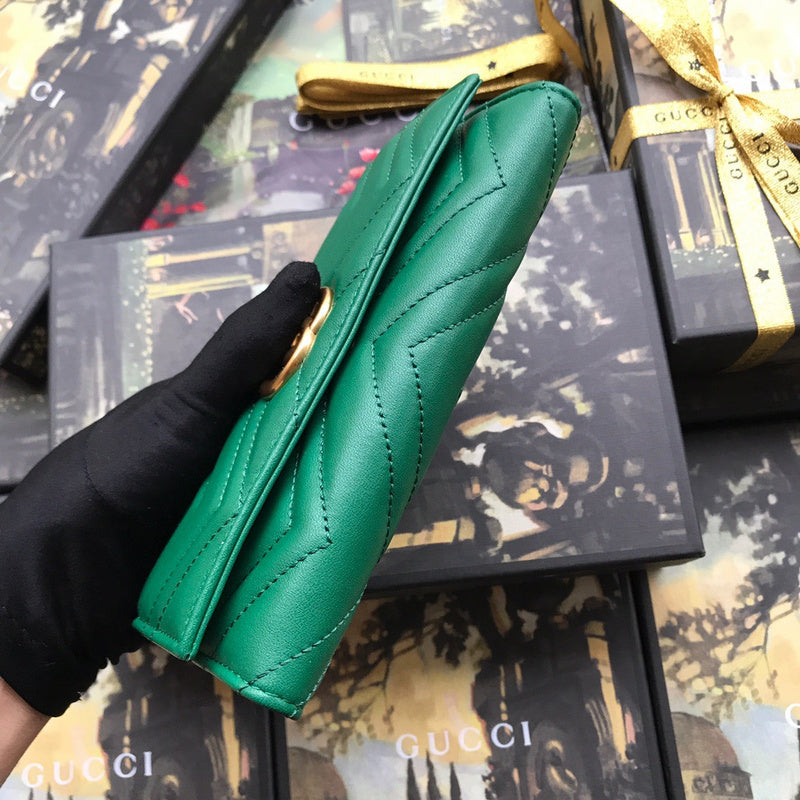 Gucci   Luxury Bags  936