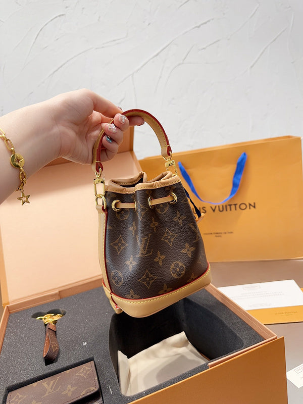 Alice bags - Louis Vuittons  - 14882