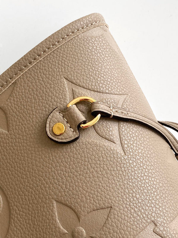 Alice bags- Louis Vuittons  - 16816