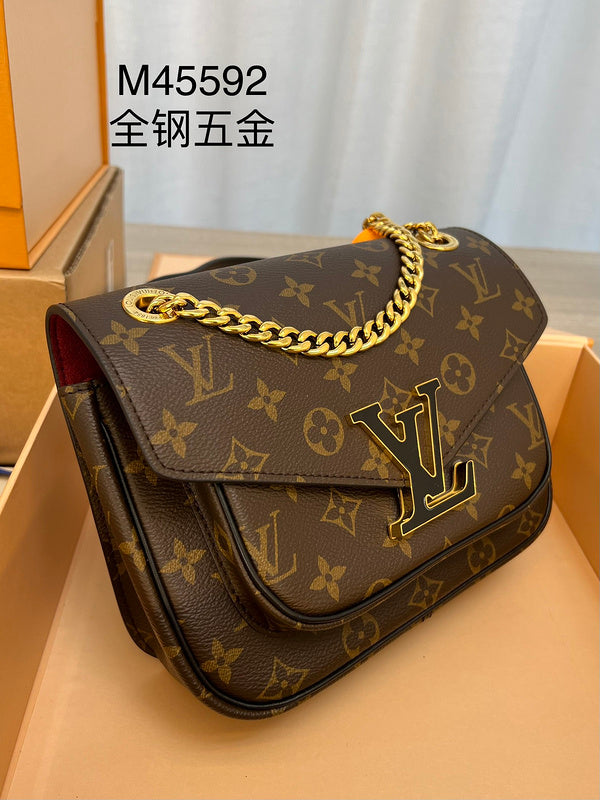 Alice bags- Louis Vuittons  - 16782