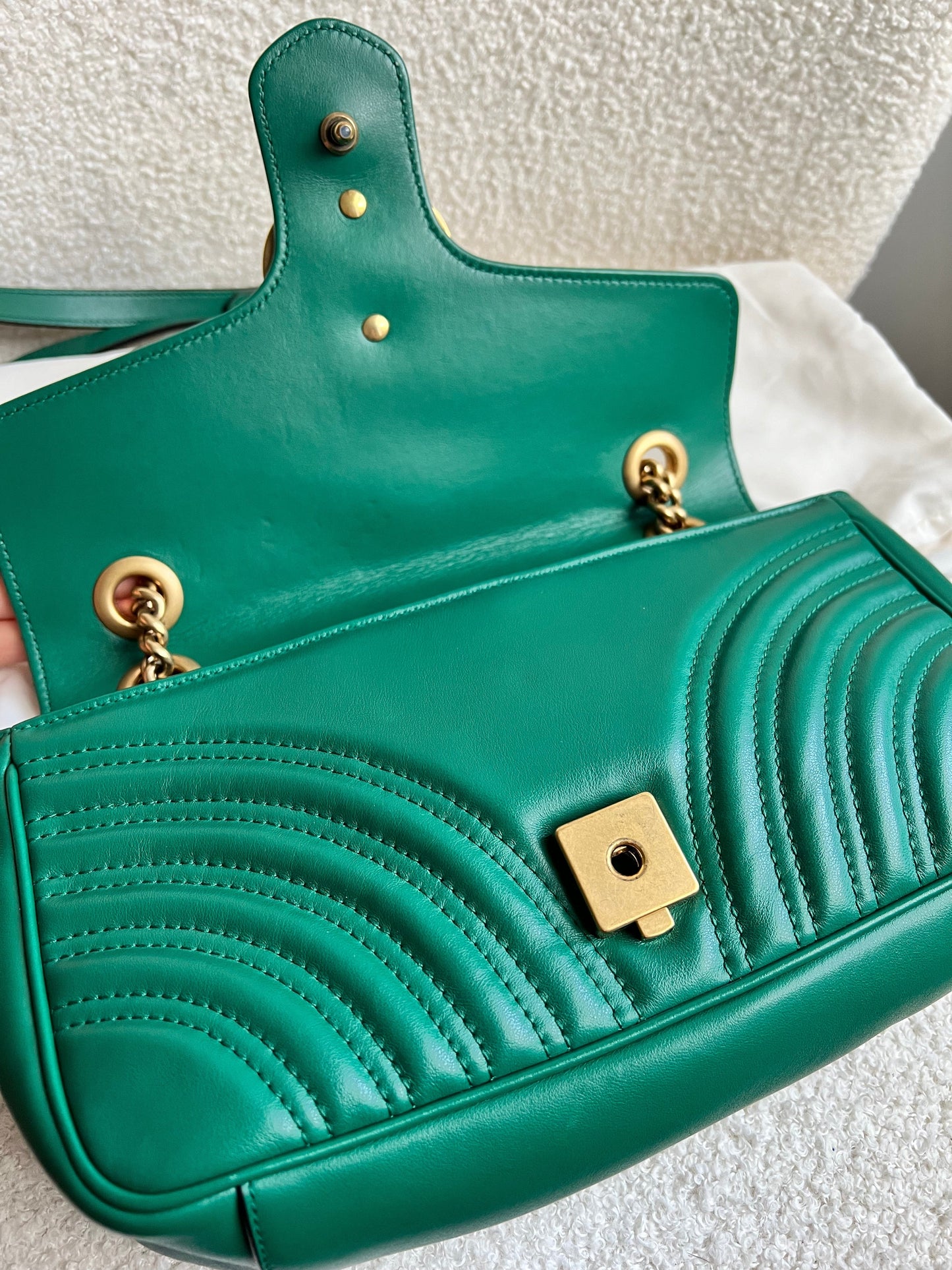 Gucci GG Green Marmont Small Shoulder Bag (RRP £2070)