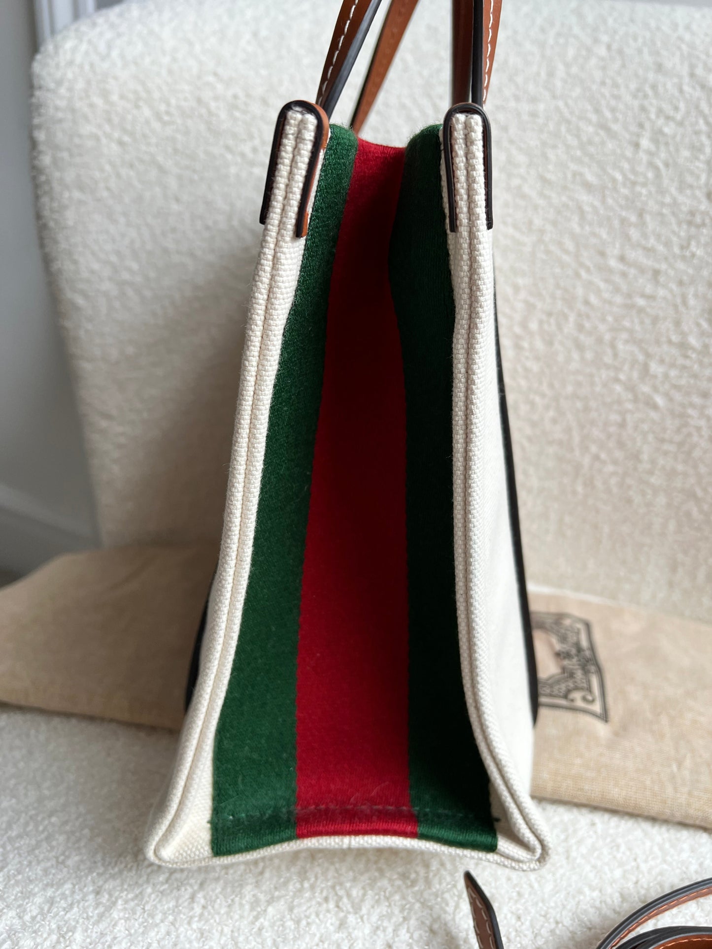 Gucci Small Interlocking GG Tote Bag (£1220)