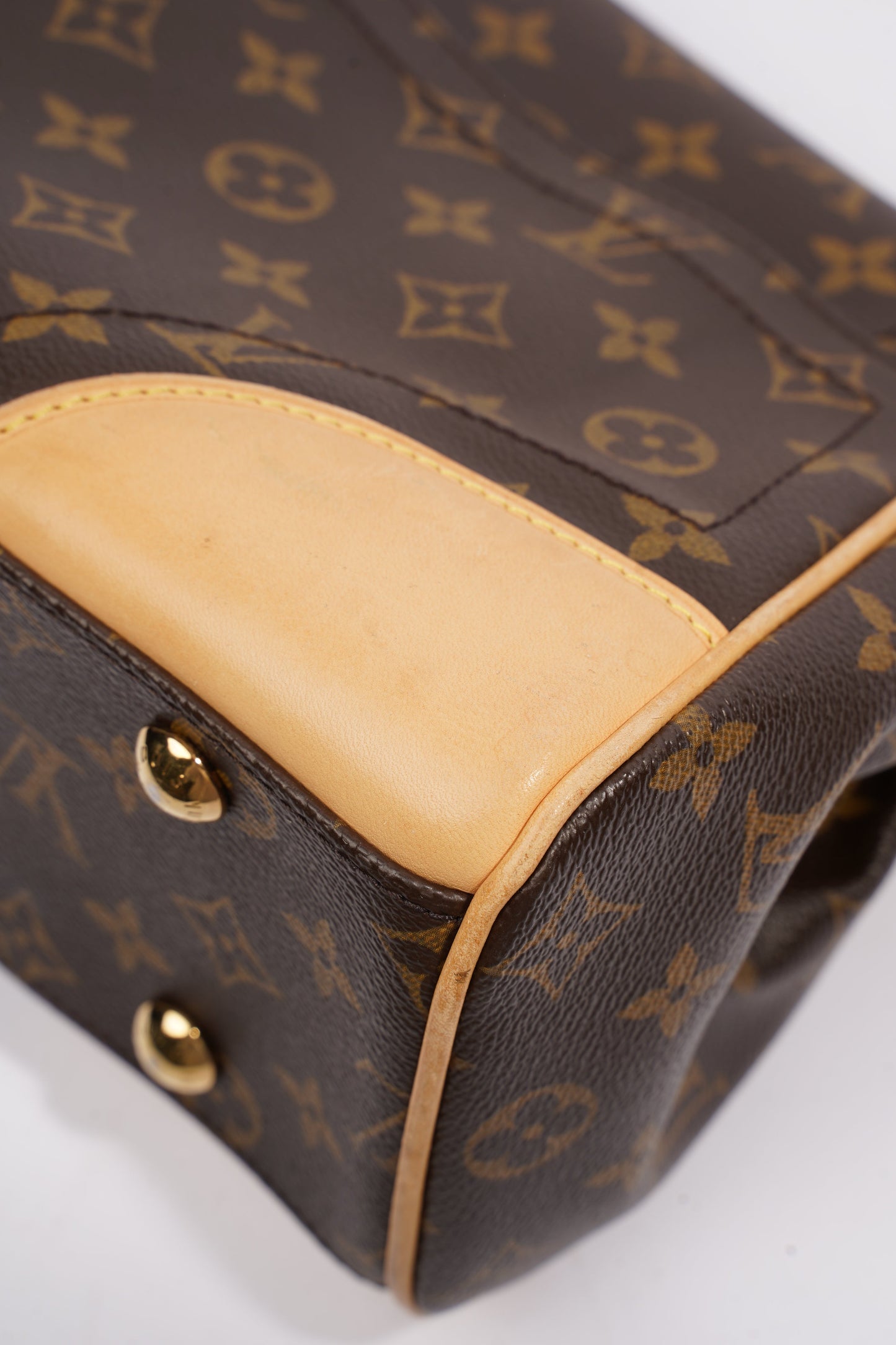 Louis Vuitton Beverly Monogram Coated Canvas MM