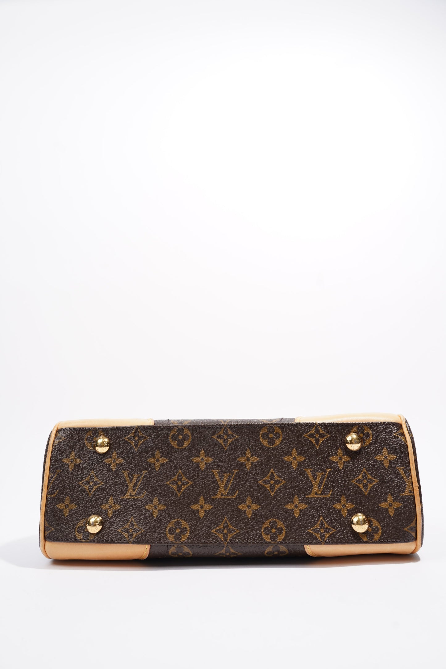 Louis Vuitton Beverly Monogram Coated Canvas MM
