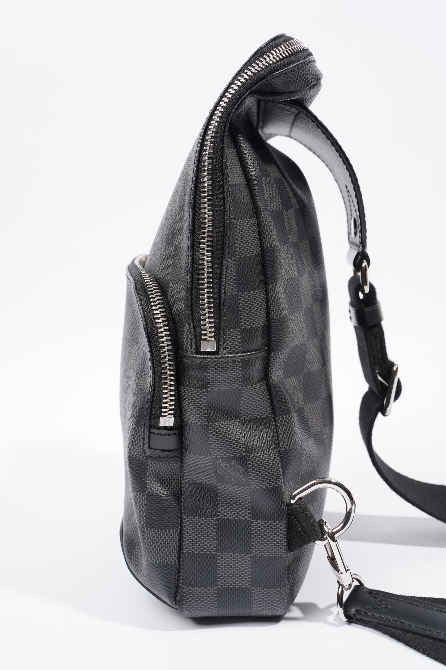 Louis Vuitton Avenue Sling Bag Damier Graphite / Black Coated Canvas