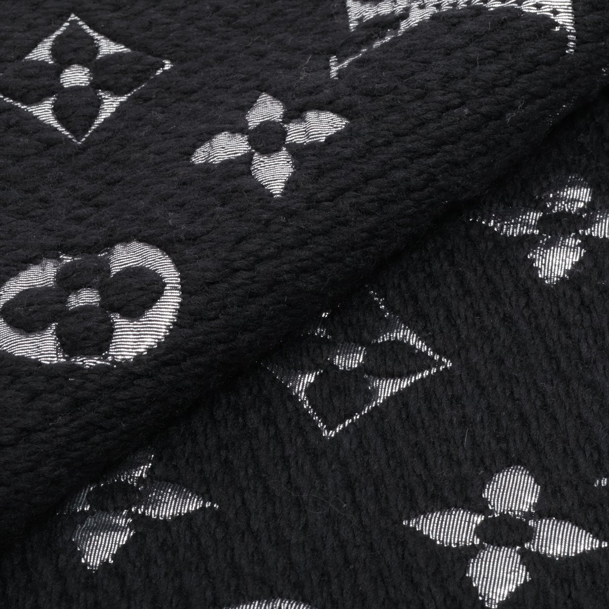 Louis Vuitton Eshal Progomania Black Scarf